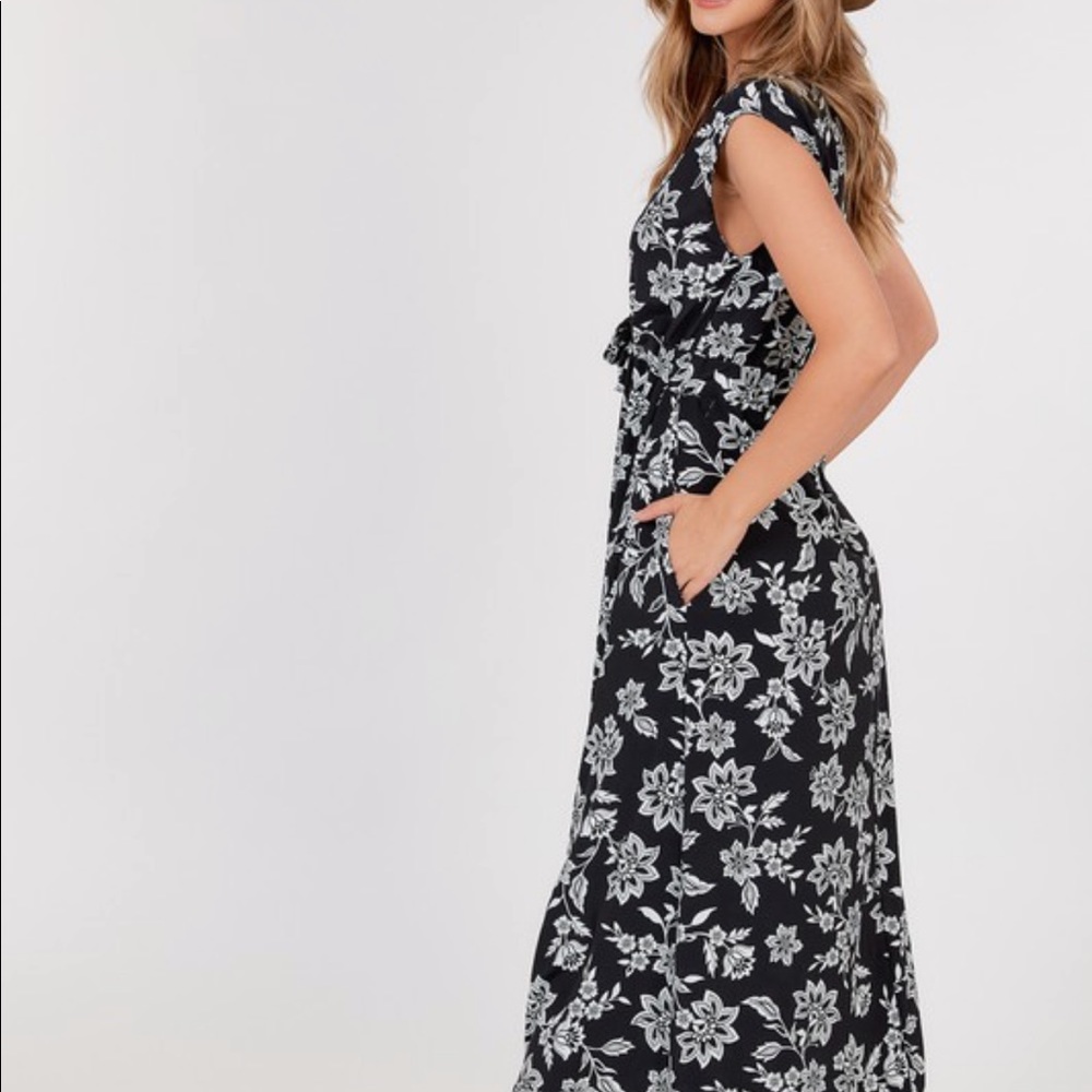 3 for $25 Flower Print Maxi Dress - Picture 4 of 5